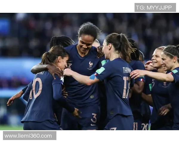 法国女足天才姆巴佩崛起记从青训到世界舞台的精彩历程 法国女足天才姆巴佩崛起记从青训到世界舞台的精彩历程