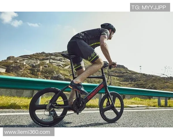 足球明星跨界娱乐风潮：球场外的精彩纷呈与多元发展